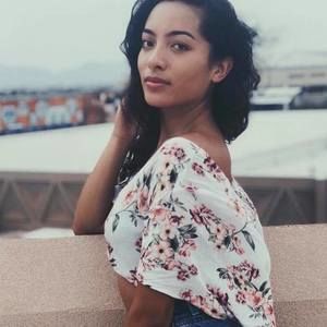 Meet your Posher, Lexi